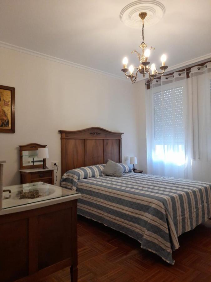 Xoan De Requeixo Apartment Chantada Luaran gambar